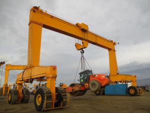 液壓?jiǎn)瘟狠喬ナ狡鹬貦C(jī)